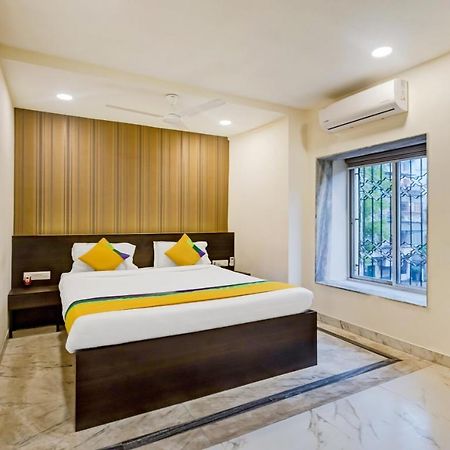 Itsy Hotels Neeranand Plaza Колката Екстер'єр фото