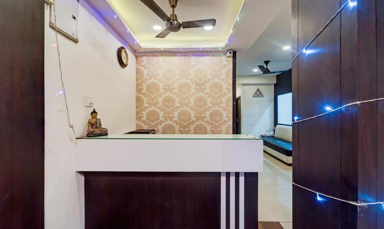 Itsy Hotels Neeranand Plaza Колката Екстер'єр фото